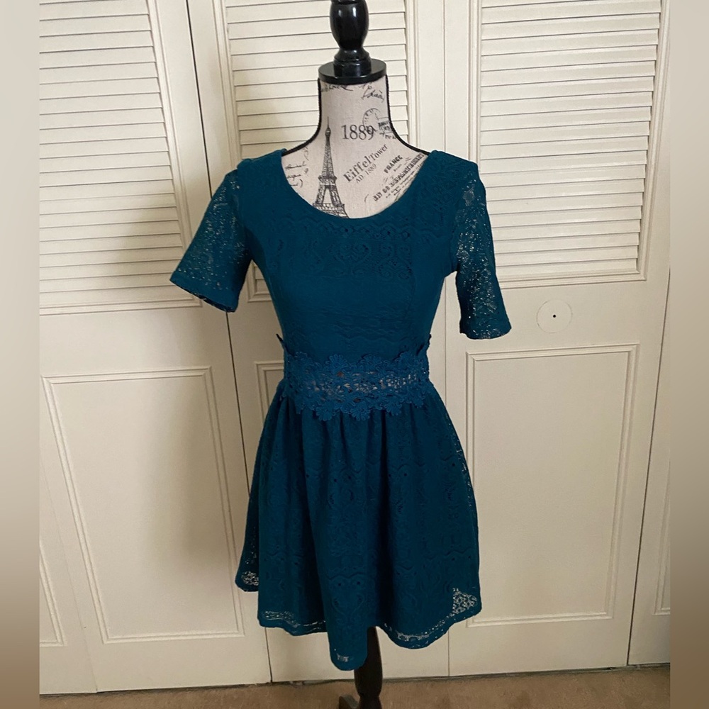 Xhilaration teal green knit lace crochet dress